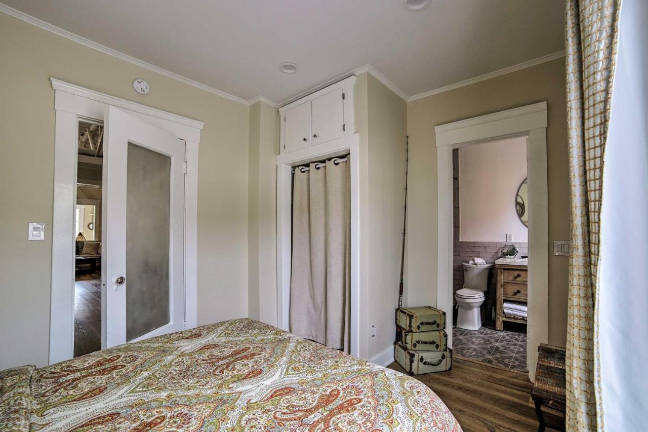 Charming Renovated Avalon Townhome, Walk To Beach! Экстерьер фото